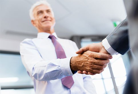 Foto Unsere Kundenkartei bringt Verkäufer und Käufer zusammen.