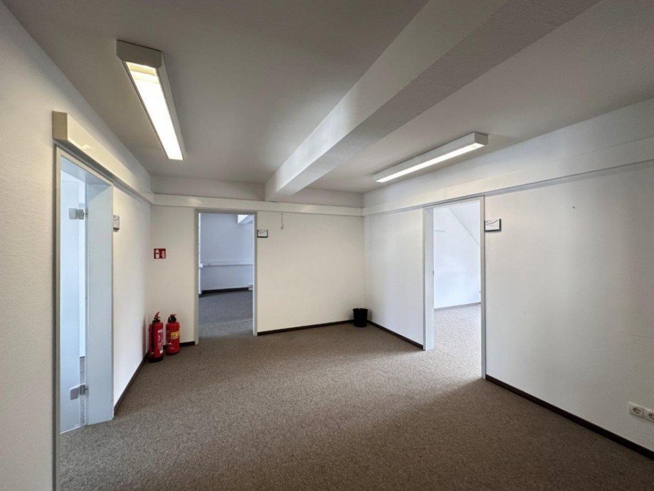 Flur B�rohaus Koblenz