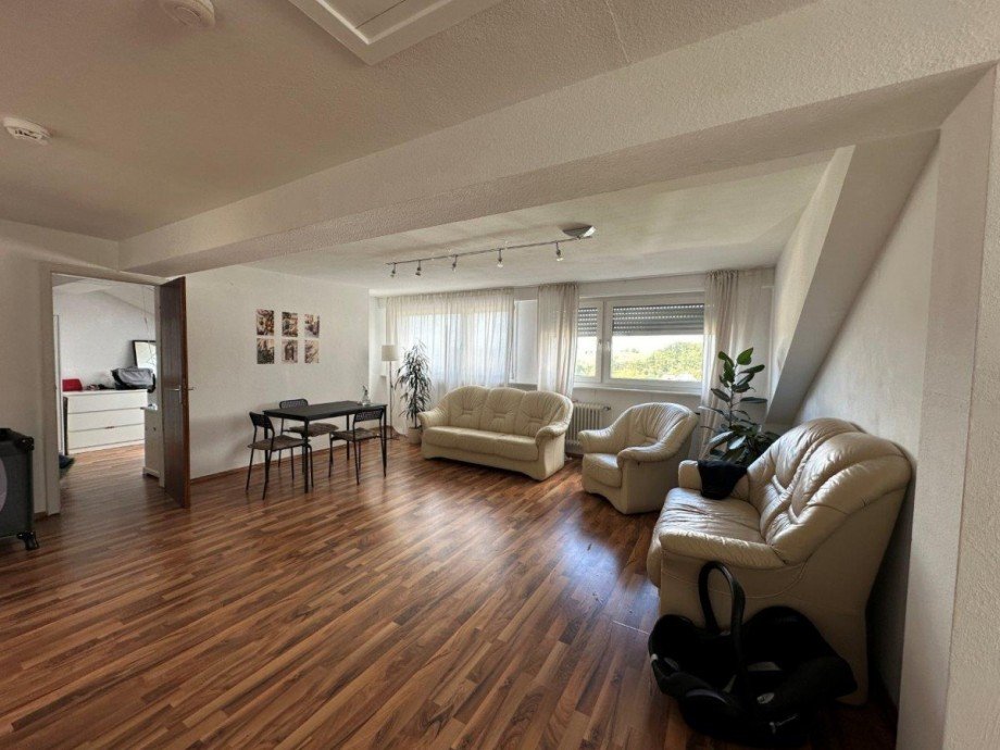Wohnung DG Zweifamilienhaus Weitersburg