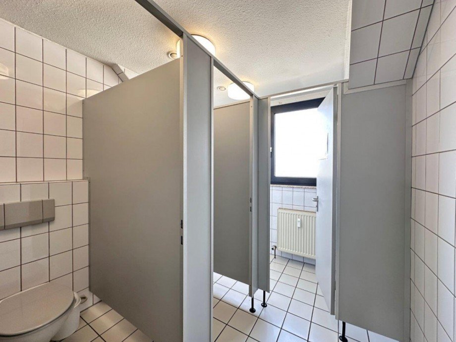 Damen WC B�rohaus Koblenz