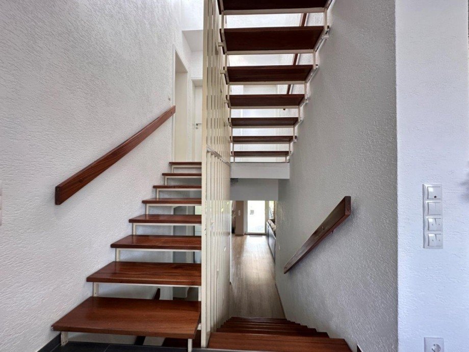 Treppe Einfamilienhaus Koblenz / Karthause