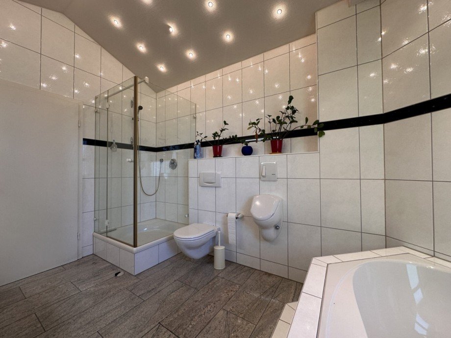 Badezimmer 1 Einfamilienhaus Frankfurt am Main / Sachsenhausen