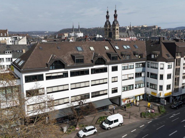 Au�enansicht Koblenz B�rohaus B�ro-/Praxisfl�chen in frequentierter Innenstandlage!