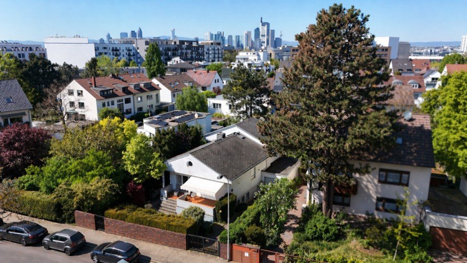 Luftaufnahme Einfamilienhaus Frankfurt am Main / Sachsenhausen