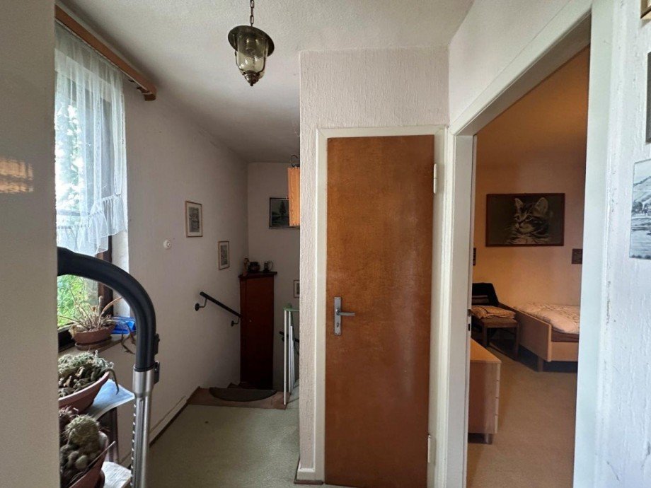 Hinterhaus OG Einfamilienhaus Winningen