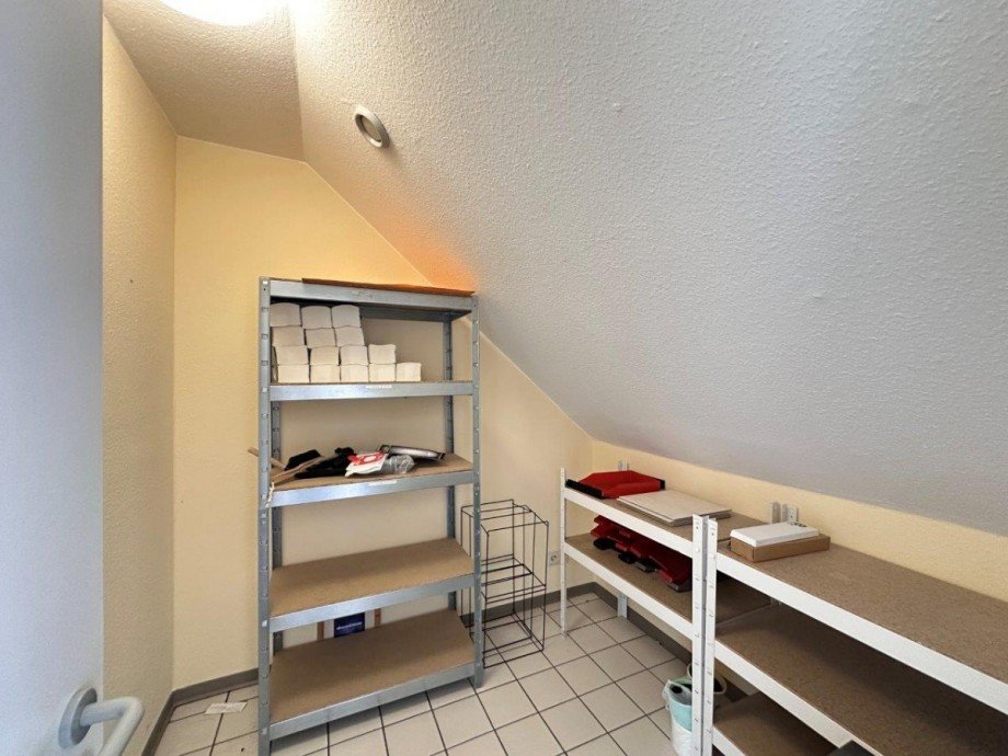 Abstellraum B�rohaus Koblenz