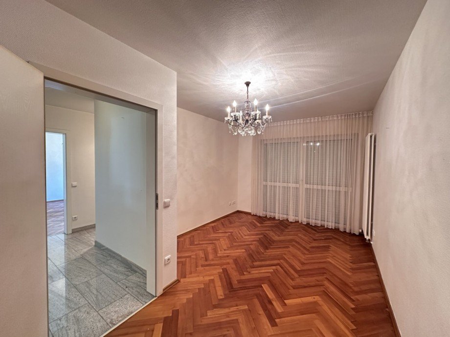 Schlafzimmer 2 Einfamilienhaus Frankfurt am Main / Sachsenhausen