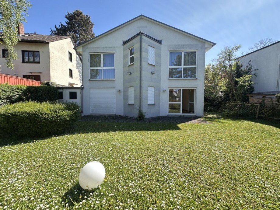 Ansicht Garten Einfamilienhaus Frankfurt am Main / Sachsenhausen